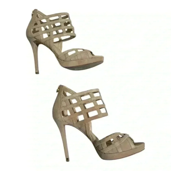 MICHAEL MICHAEL KORS TRINITY PLATFORM
SUEDE HEELS - Picture 6 of 11